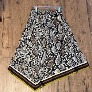 Worthington Black and Cream Snake Print A-Line Skirt Sz 2